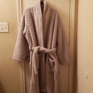 Polyester Robe